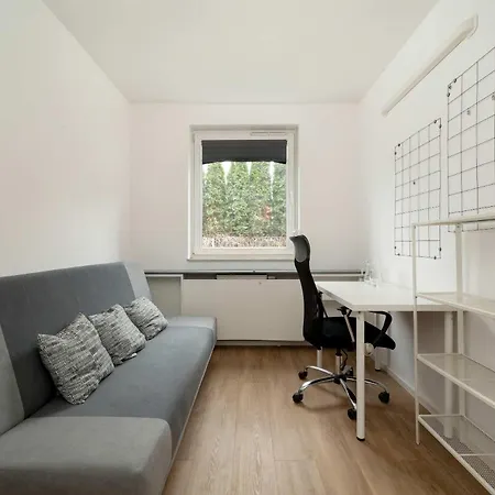 Cosy With Garden By Renters 아파트 브로츠와프